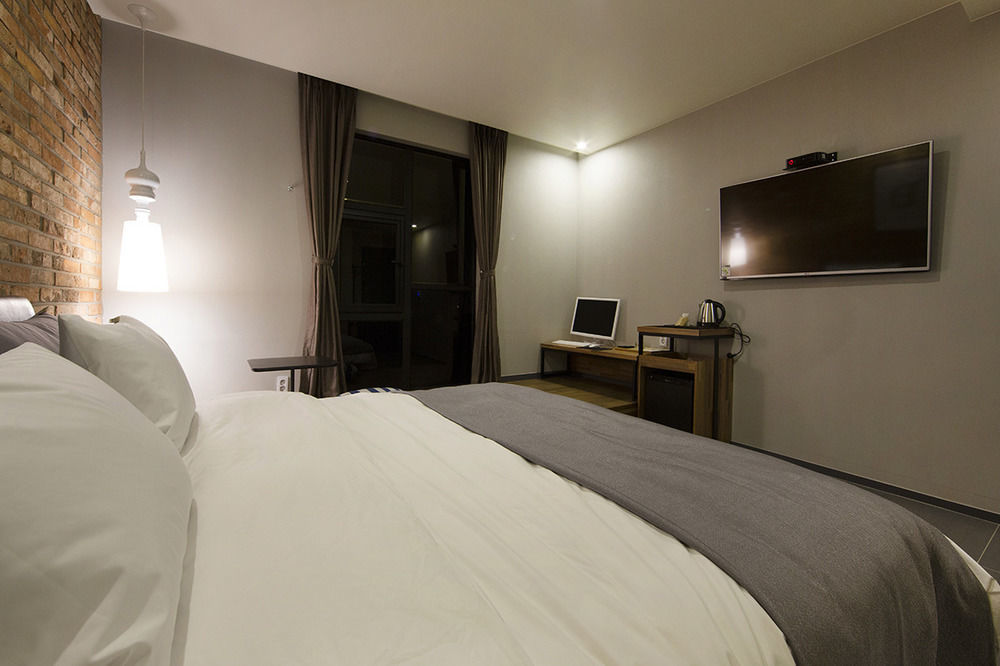 Hotel Brown Dot Gimhae المظهر الخارجي الصورة