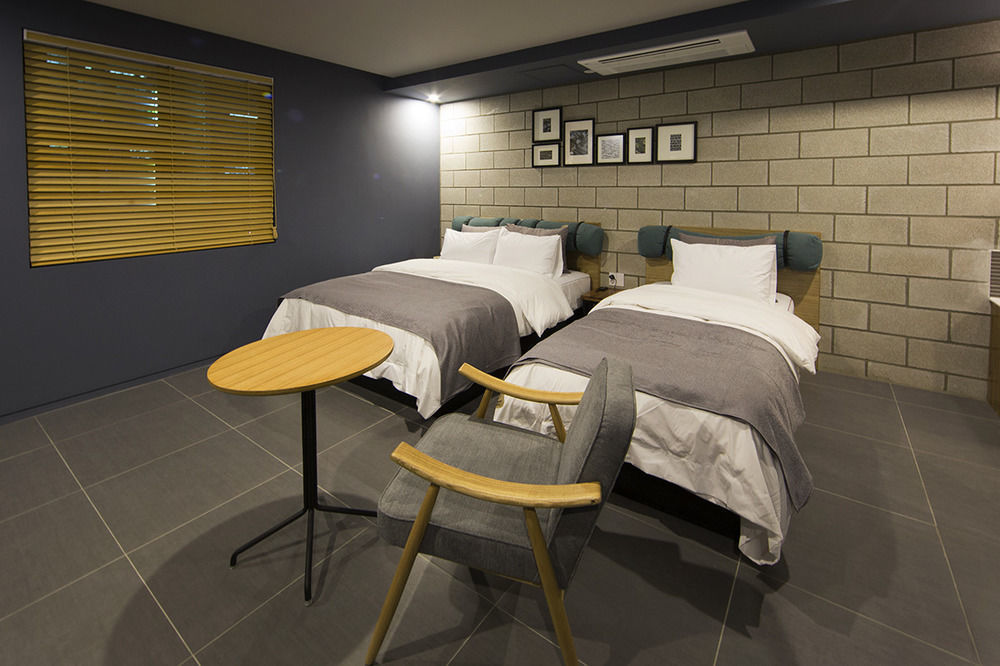 Hotel Brown Dot Gimhae المظهر الخارجي الصورة