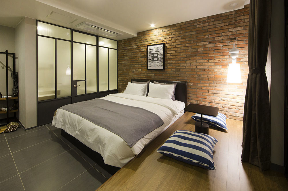Hotel Brown Dot Gimhae المظهر الخارجي الصورة