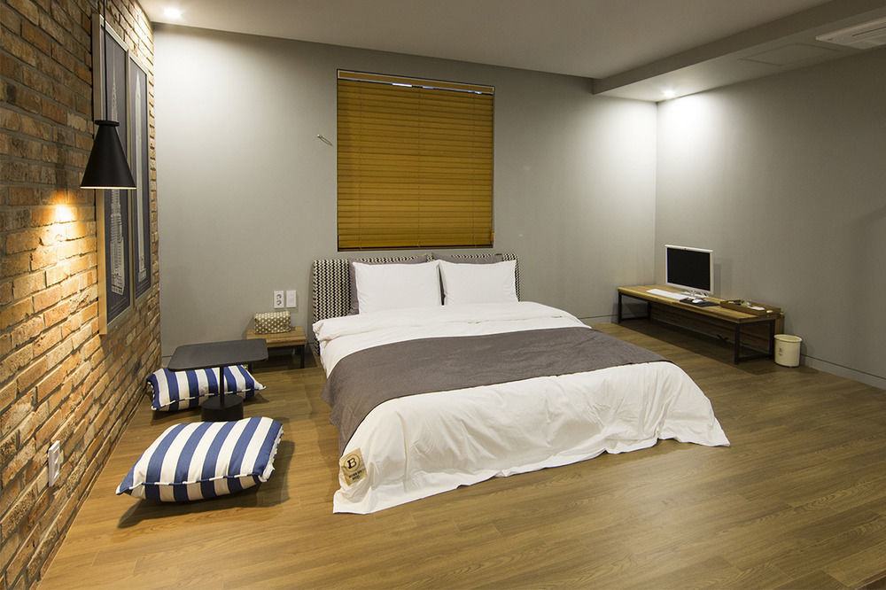 Hotel Brown Dot Gimhae المظهر الخارجي الصورة