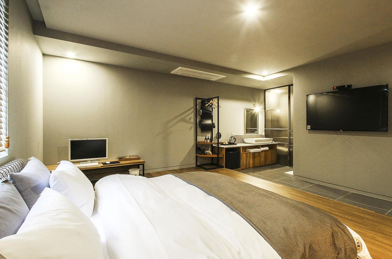 Hotel Brown Dot Gimhae المظهر الخارجي الصورة