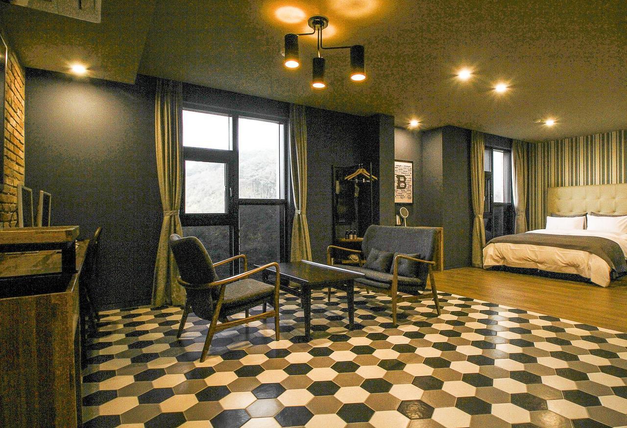 Hotel Brown Dot Gimhae المظهر الخارجي الصورة