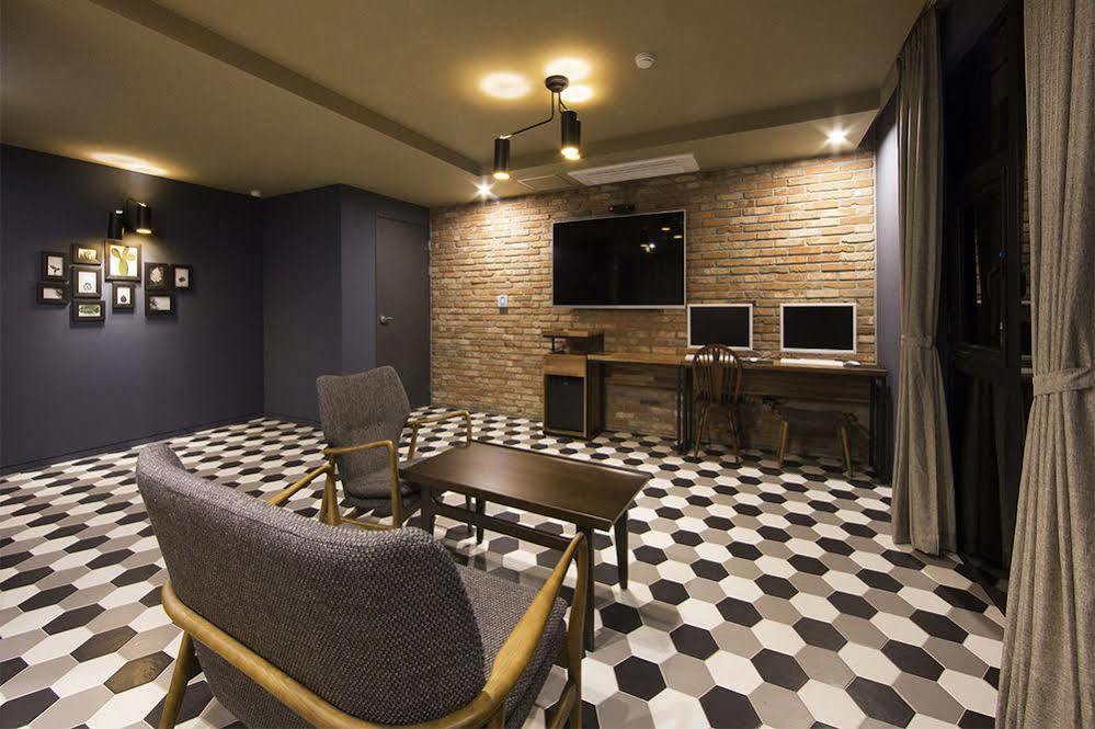Hotel Brown Dot Gimhae المظهر الخارجي الصورة
